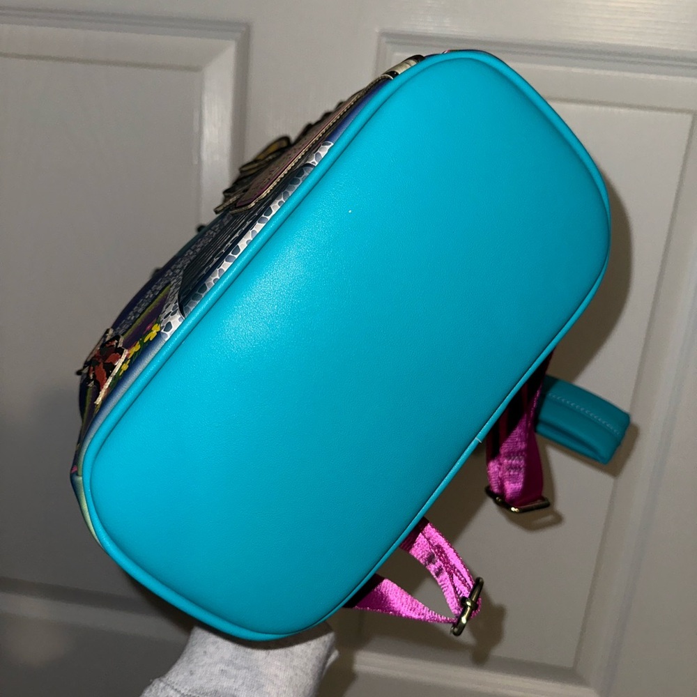 🆕 Coraline Pink Palace GID Loungefly Backpack - Picture 6 of 6
